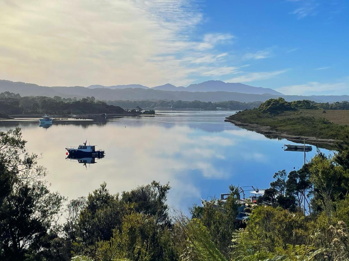 Strahan Wilderness Lodge Bagian luar foto