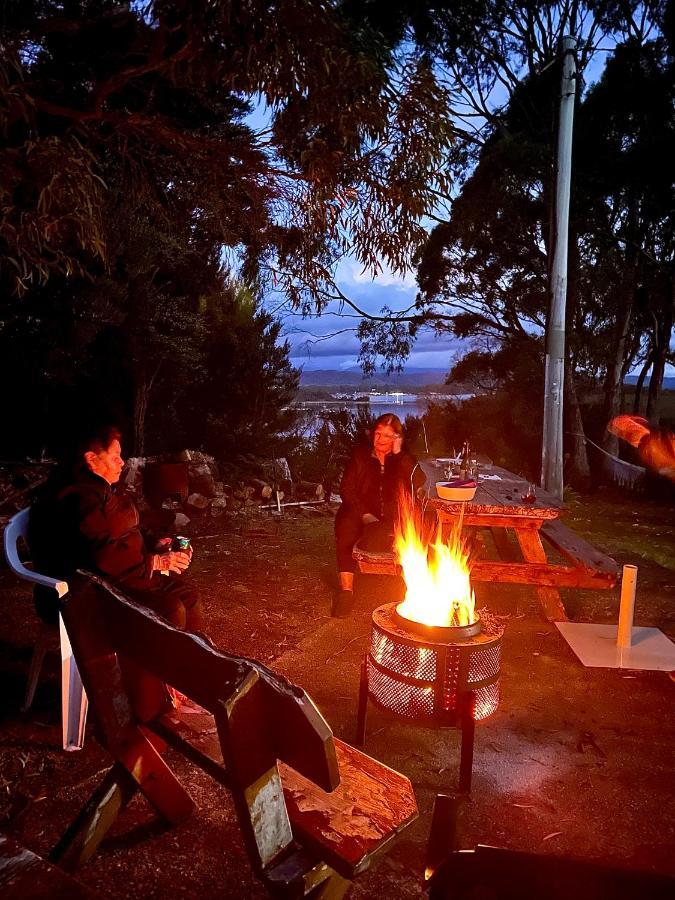 Strahan Wilderness Lodge Bagian luar foto